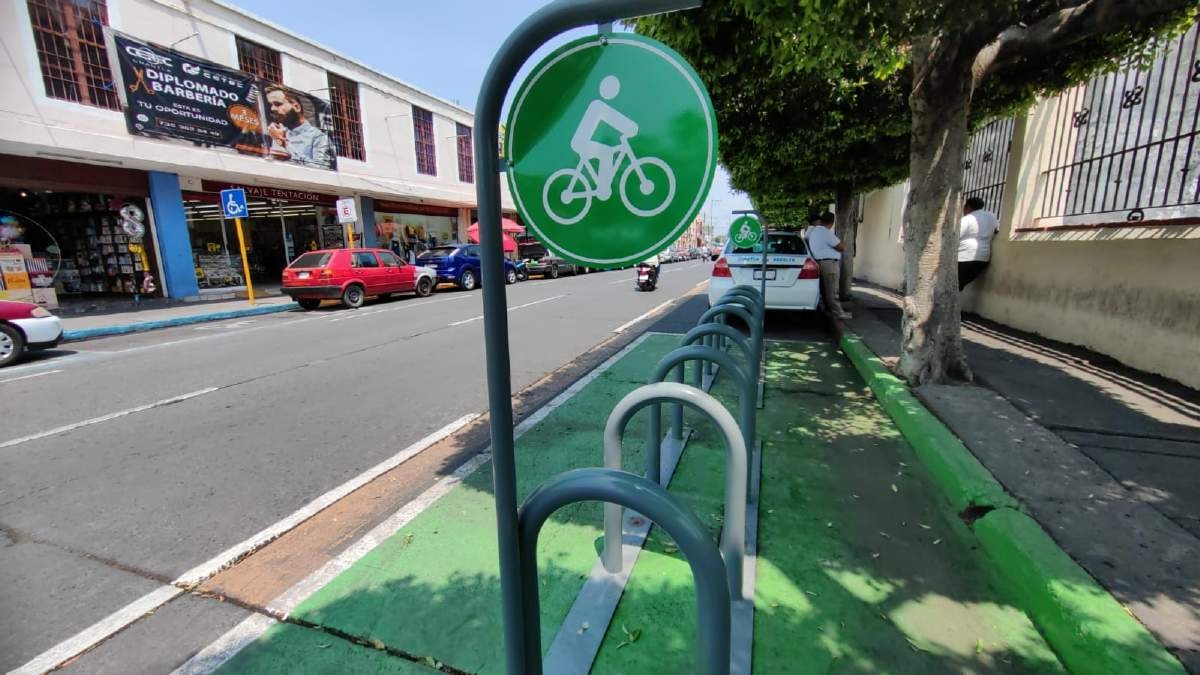Instalan paraderos en Cuautla para fomentar uso de bicicleta