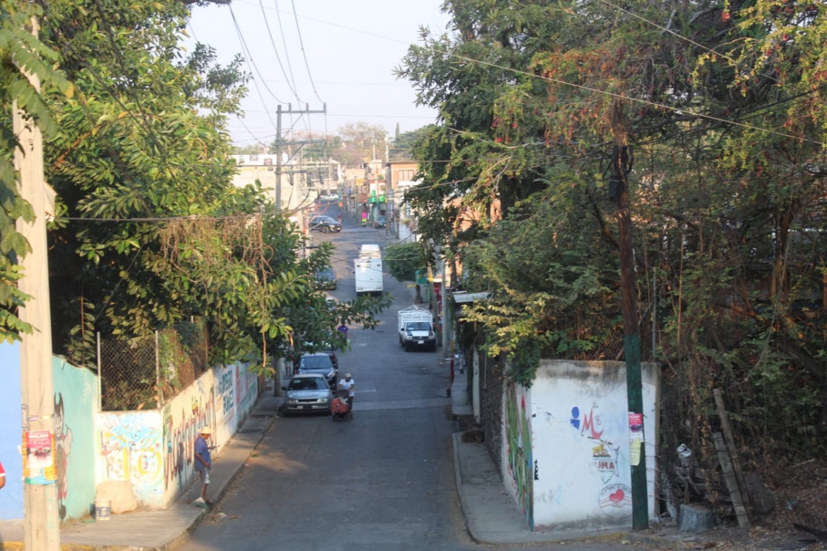 Asesinado a tiros y con arma punzocortante, en Acapantzingo