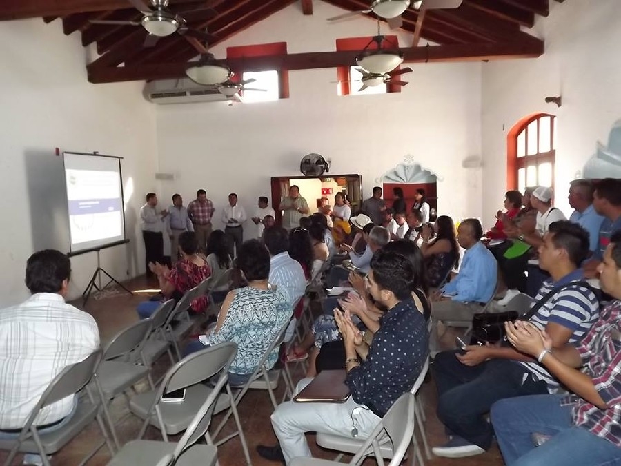 Imparten curso de capacitación a autoridades electas de la zona poniente