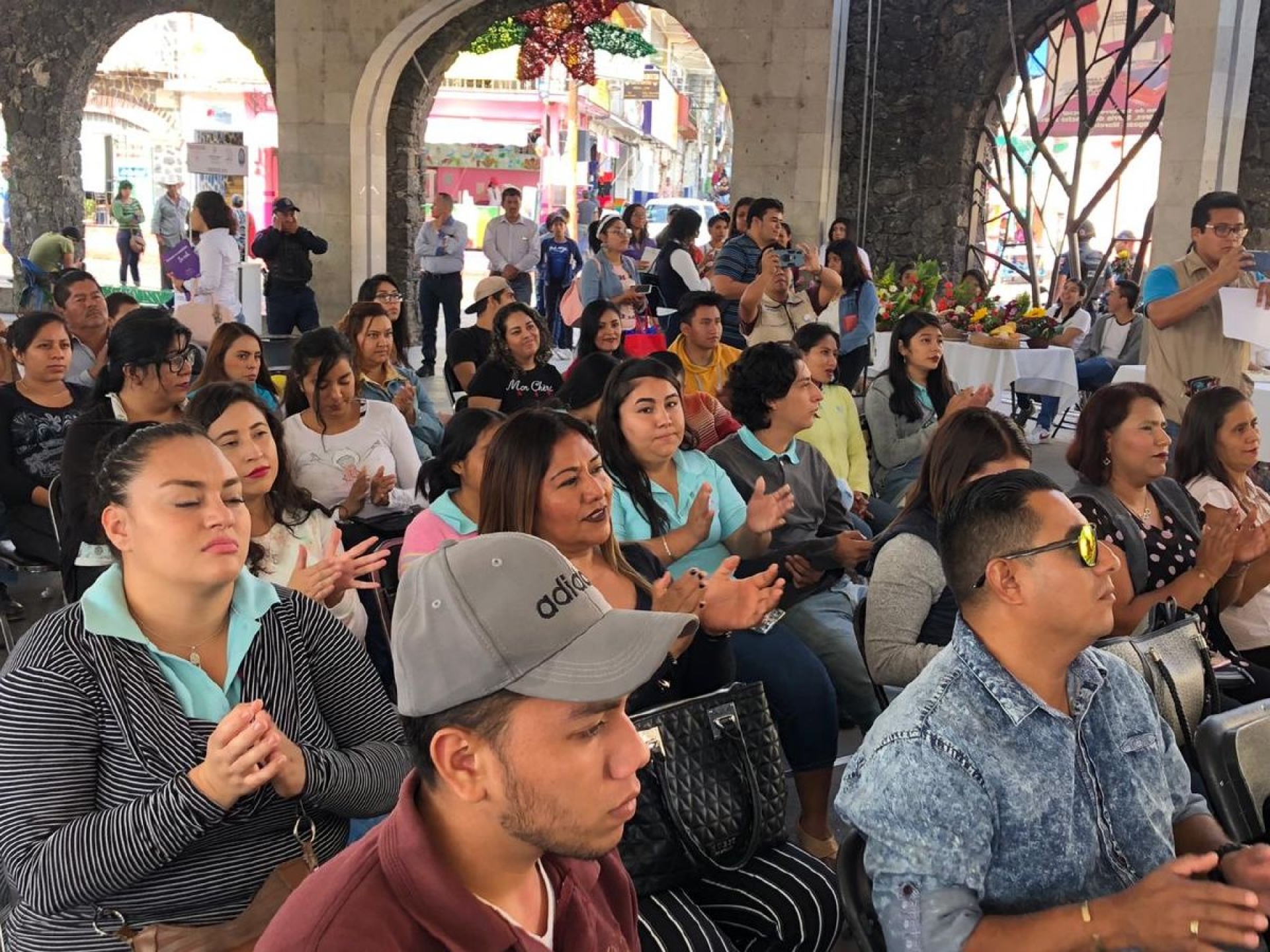 Capacitan a jóvenes de Yautepec en materia de autoempleo