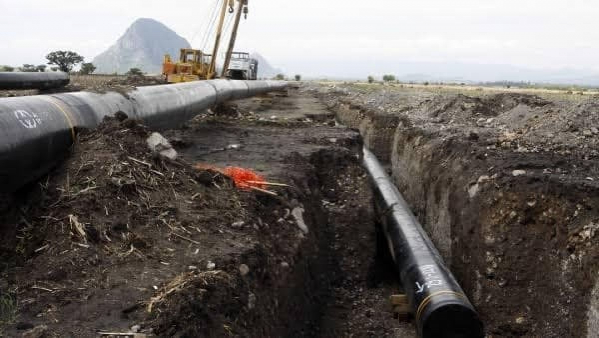 Vecinos de Amilcingo ganan suspensión que detiene operación de gasoducto
