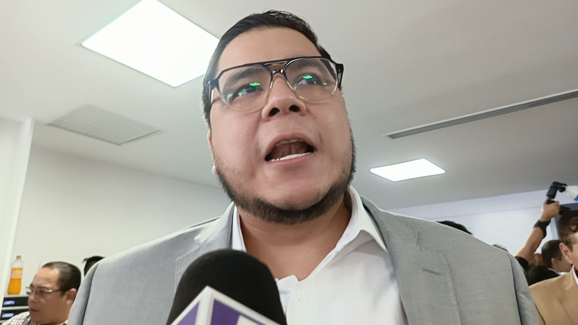 Aumento a la tarifa no es tema de diálogo con transportistas