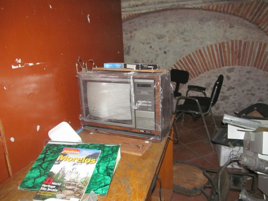 Poca respuesta a centro de acopio para TVs en Tlaquiltenango