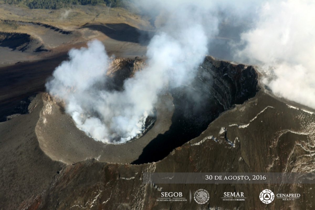 Explosiones destruyen domo en el volcán Popocatépetl