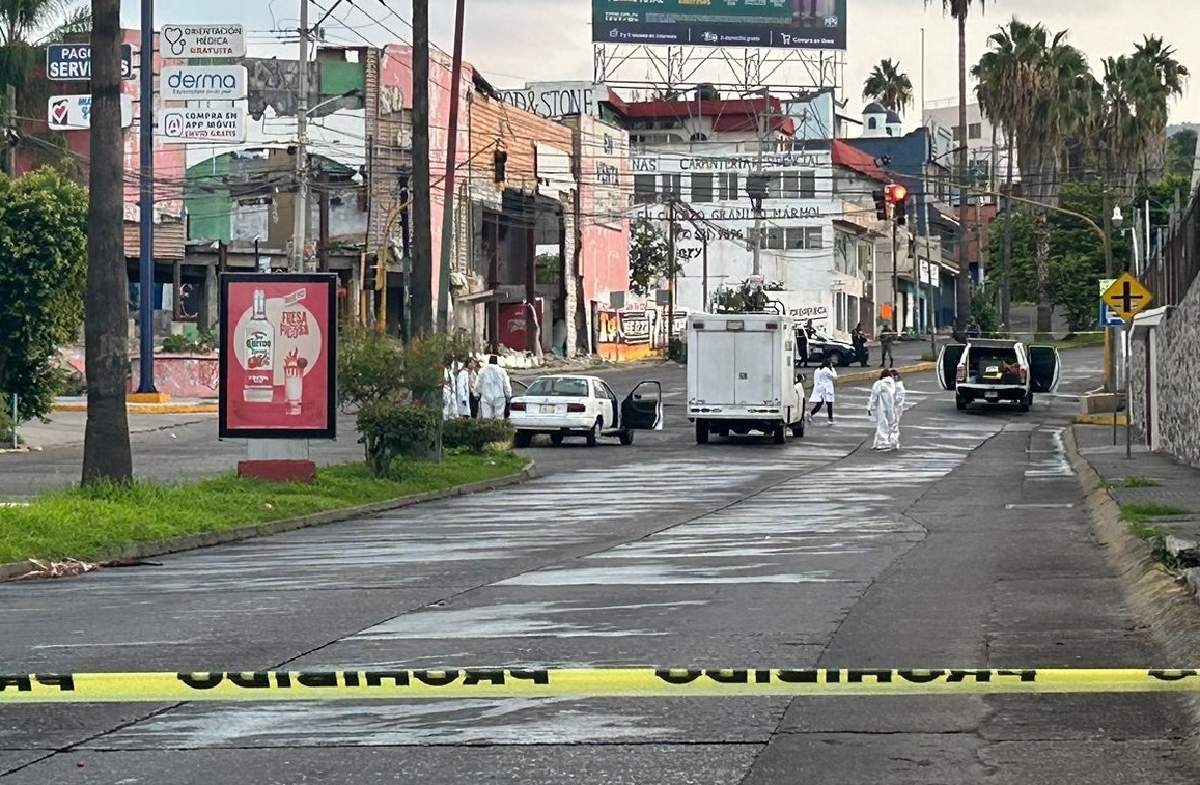 Ataque armado deja una mujer sin vida y un taxista herido