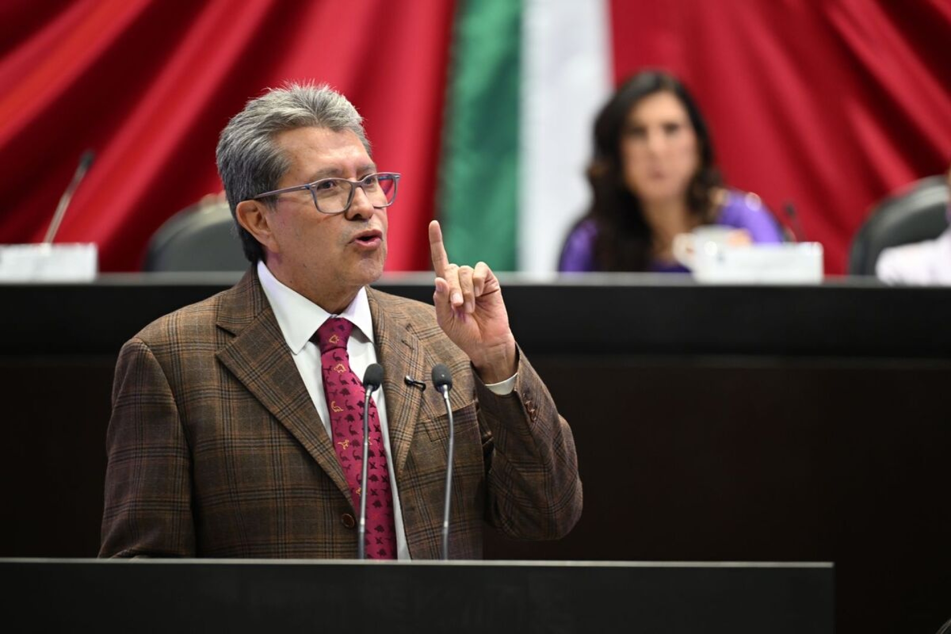 Monreal confirma que Sheinbaum enviará plan B electoral la próxima semana