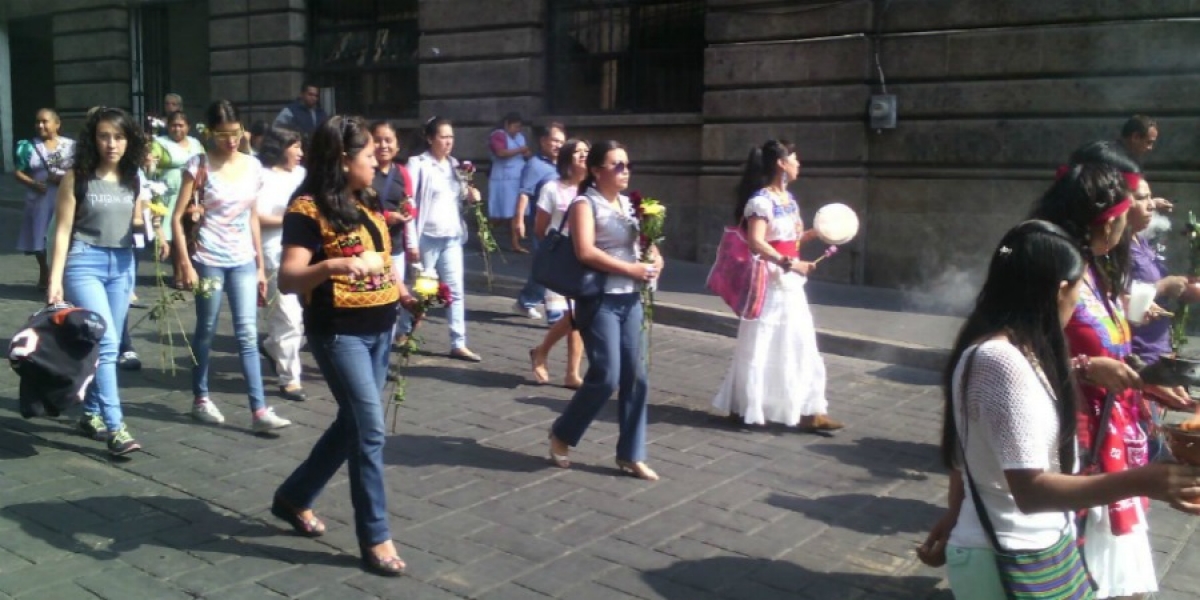 Se manifiestan en Cuernavaca para visibilizar la violencia a las mujeres de comunidades indígenas