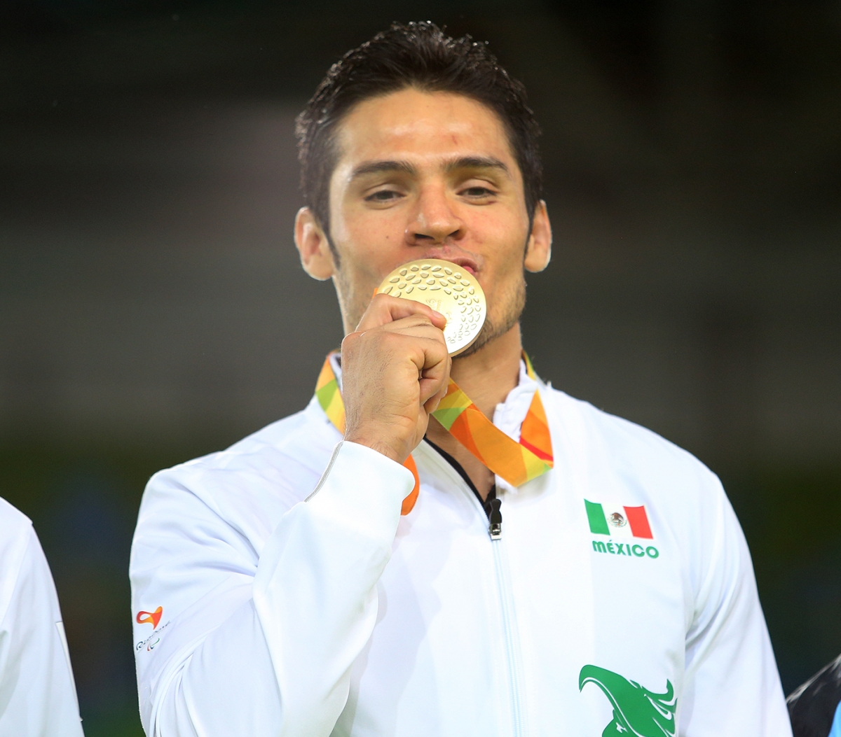 Eduardo Ávila consigue oro paralímpico en judo