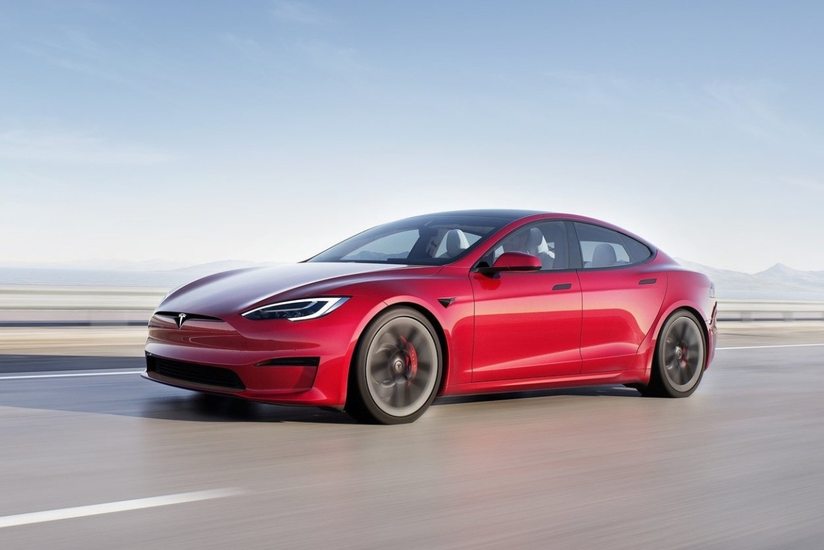 Tesla rebaja 'Model S y X' pero les quita autonomía