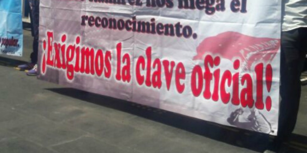 Protestan antorchistas en el centro de Cuernavaca