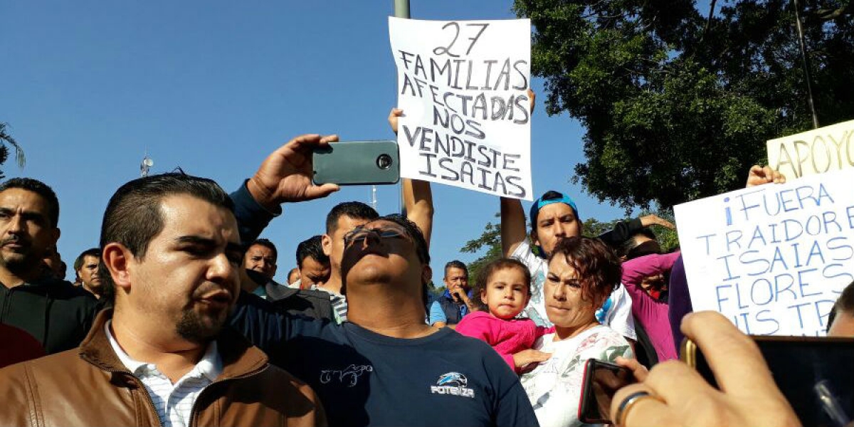 Se manifiestan trabajadores sindicalizados de Bridgestone Firestone