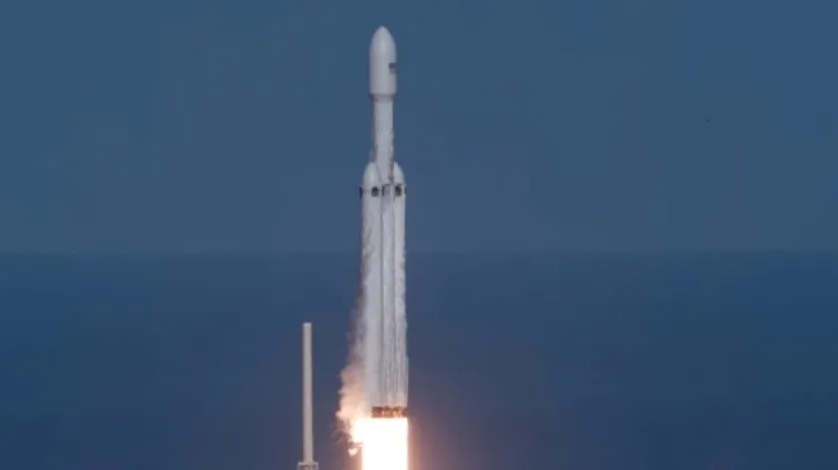 EU estudia usar cohetes de SpaceX "fuerza de reacción rápida" y frustrar futuros ataques
