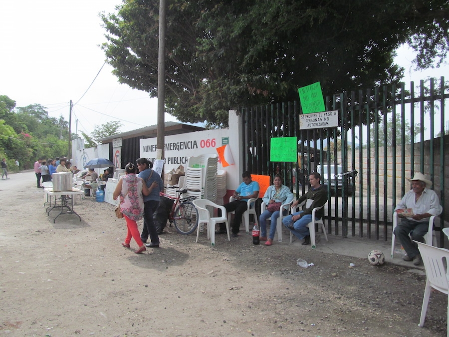 Mantendrán plantón en módulo de seguridad pública de Tlaquiltenango