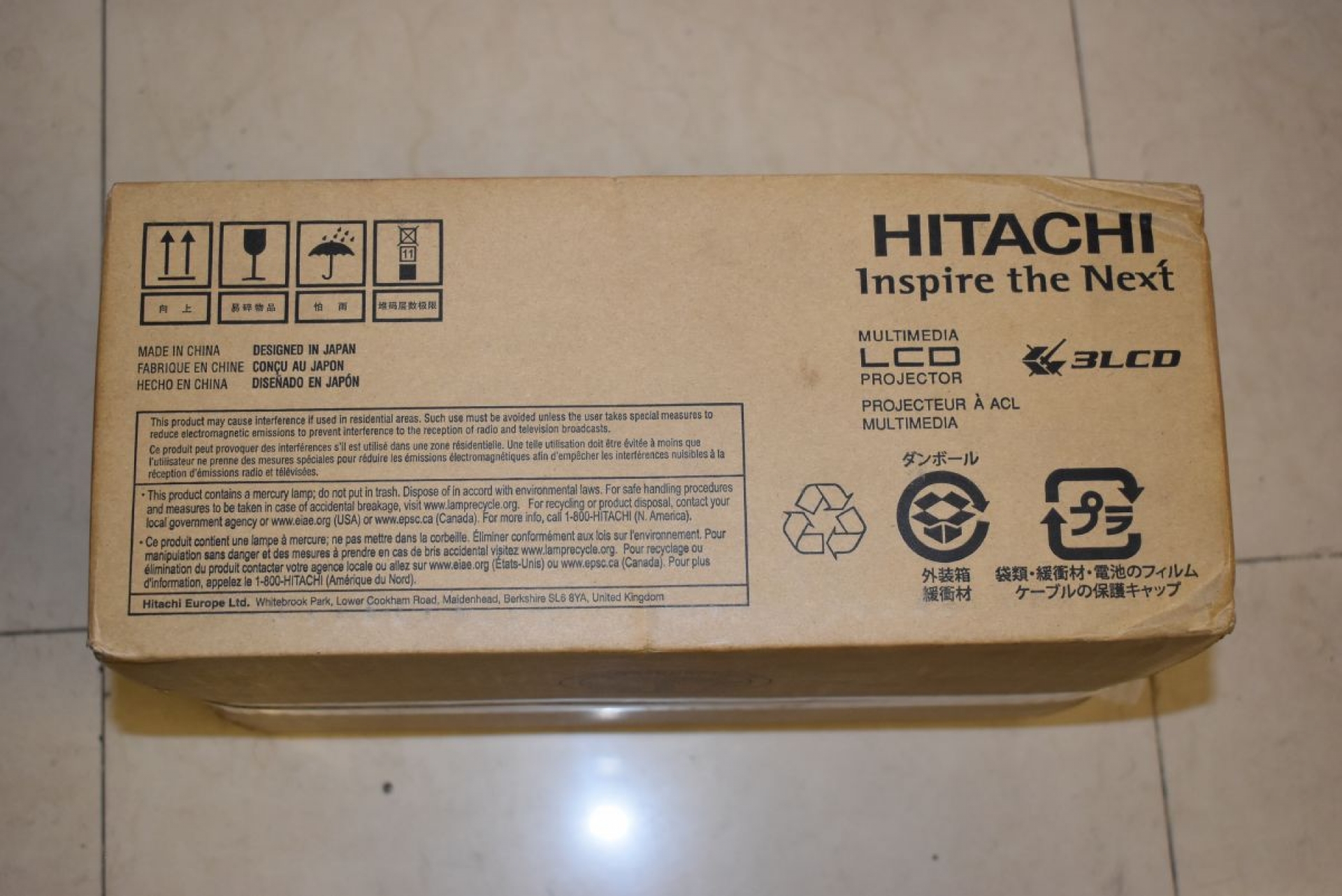 La acusan de haber robado un proyector de 30 mil pesos
