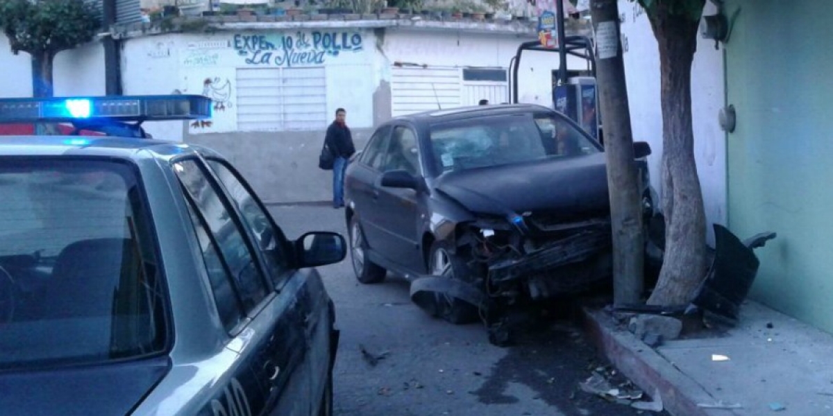 Fallece hombre tras accidente automovilístico en Jiutepec