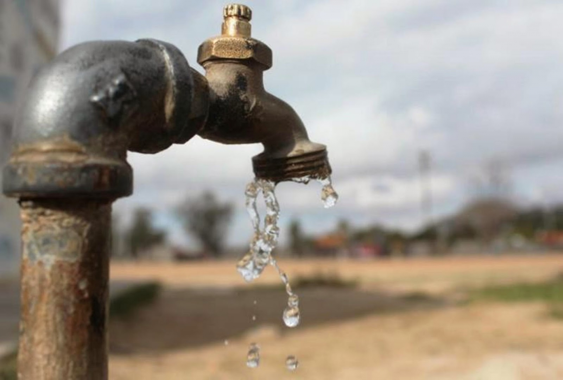 Ahora, trabajadores del SCAPSZ dejan sin agua a Zacatepec