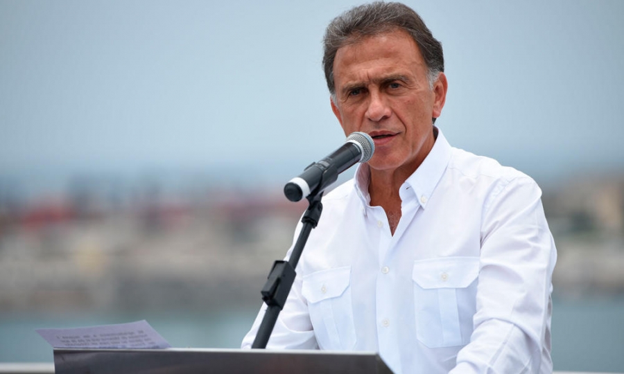 Niega Yunes Linares haber usado avión oficial durante gestión de Duarte