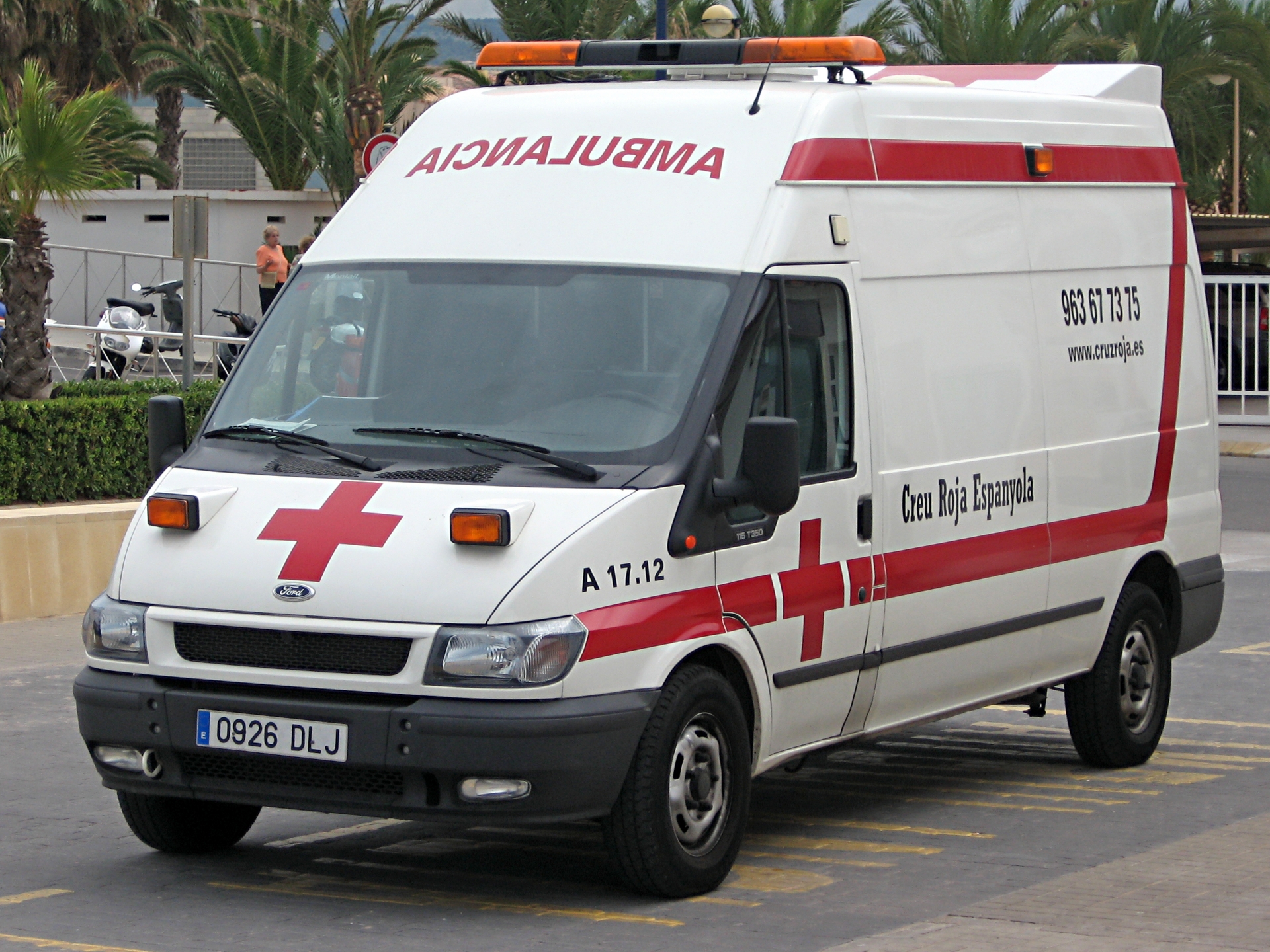 Balean a un taxista al oponerse a un robo