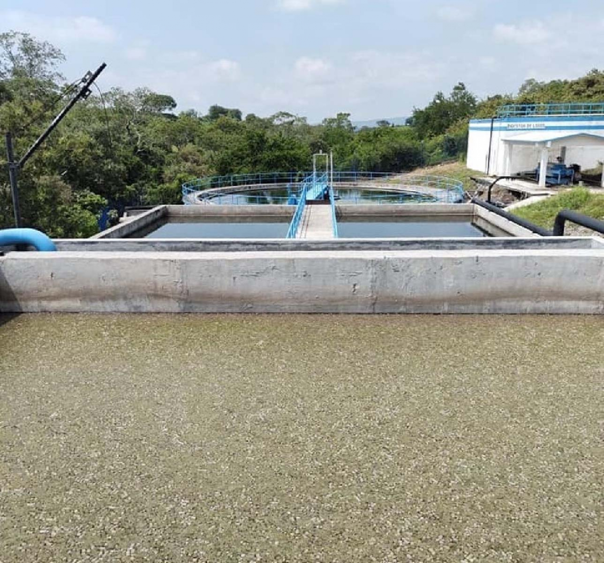 Planta tratadora de agua propicia contaminación en Casasano