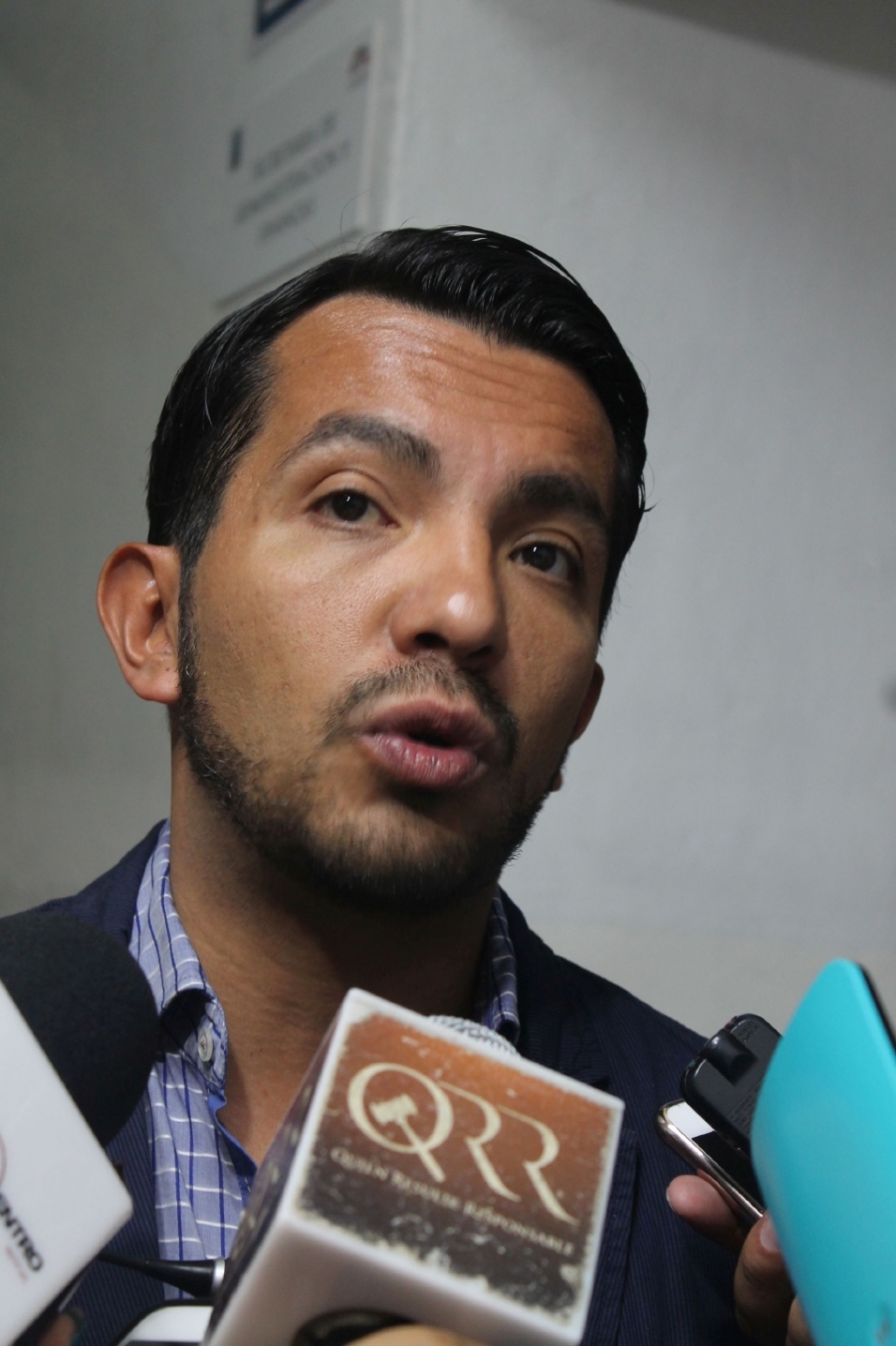 Diputados cuestionan el proyecto del Morebús