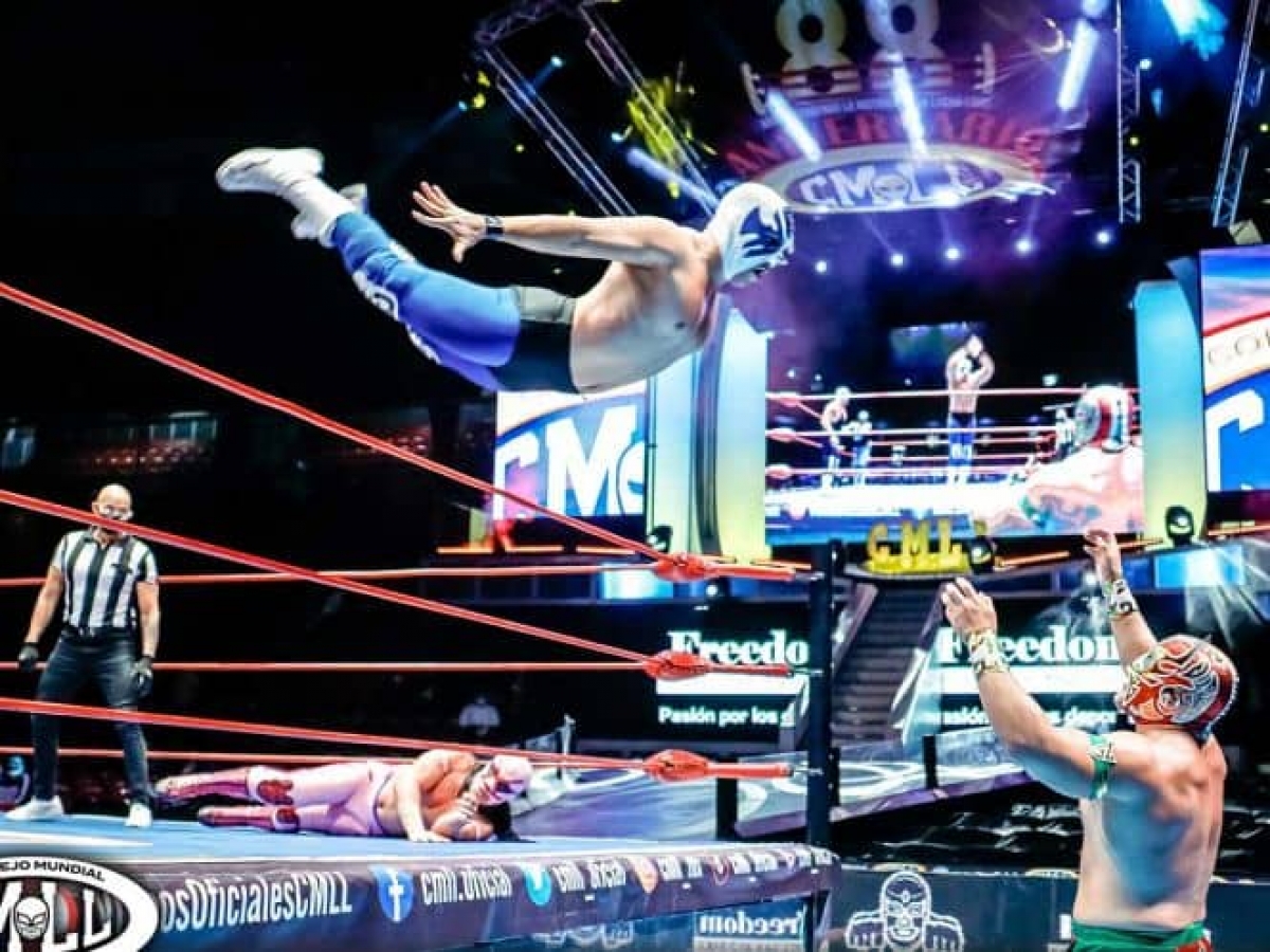 Así se vivió el sismo en plena función de lucha libre