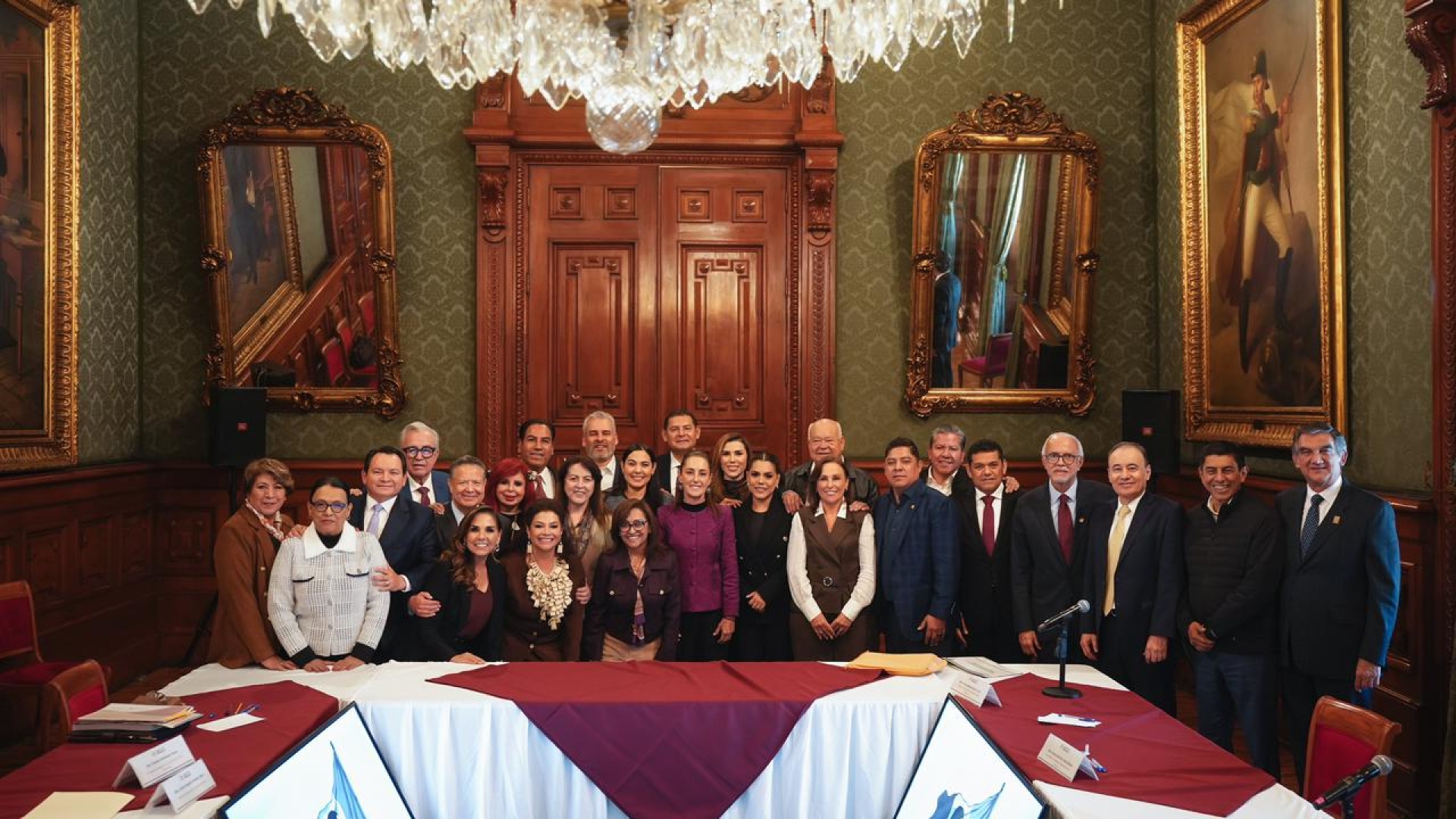 Encabeza presidenta Claudia Sheinbaum reunión con las y los gobernadores de estados incorporados al IMSS-Bienestar