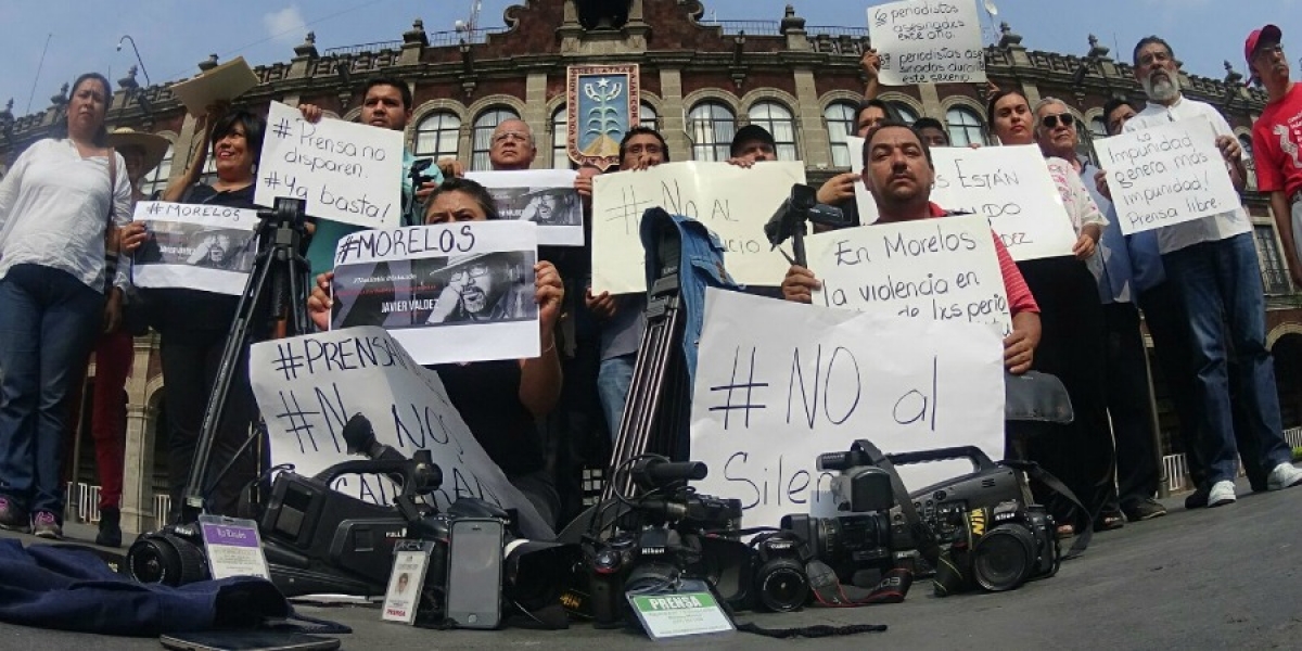 Se suman periodistas de Morelos a la protesta nacional por el asesinato de comunicadores