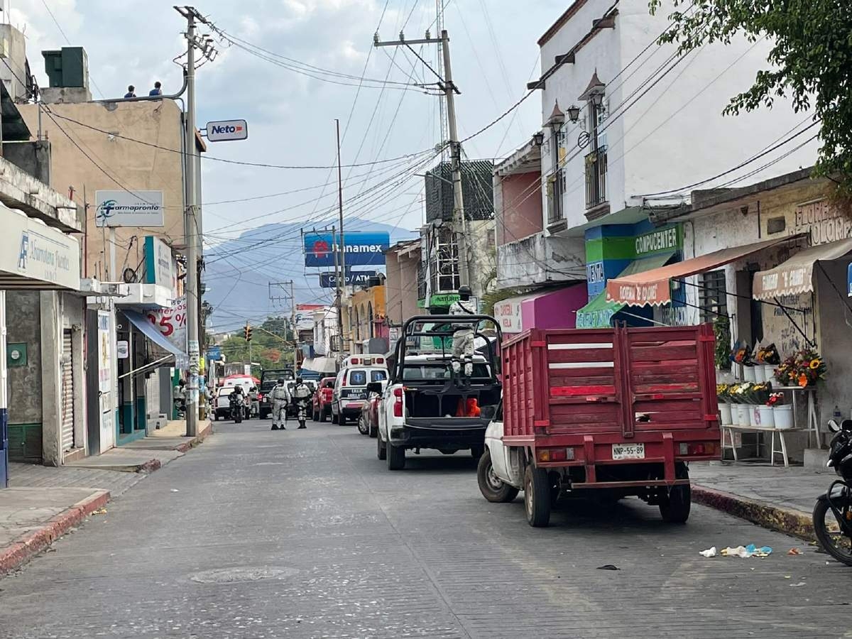 Matan a un policía y hieren a otro en Puente de Ixtla