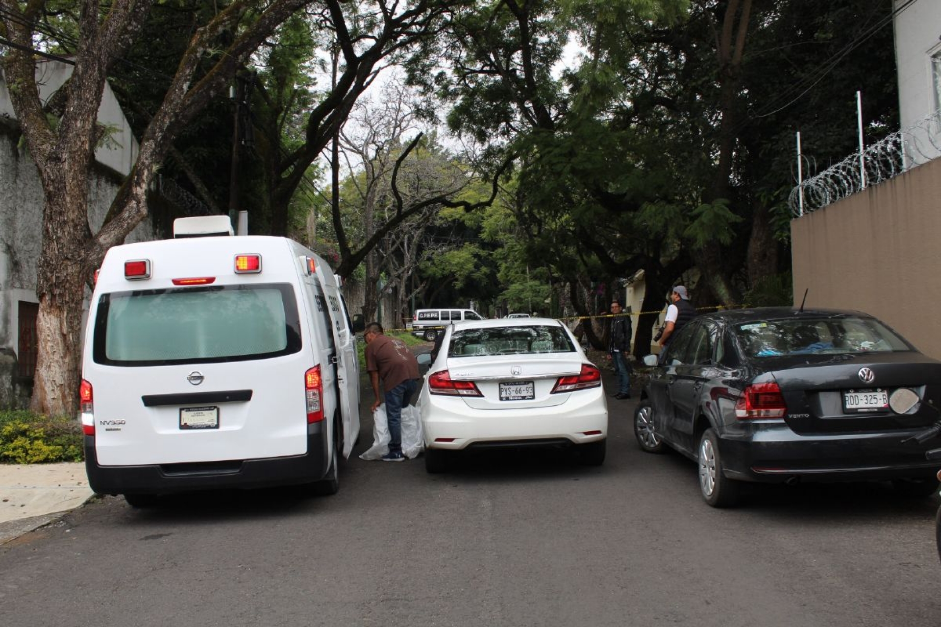 Tiran el cuerpo de una mujer en Rancho Cortés