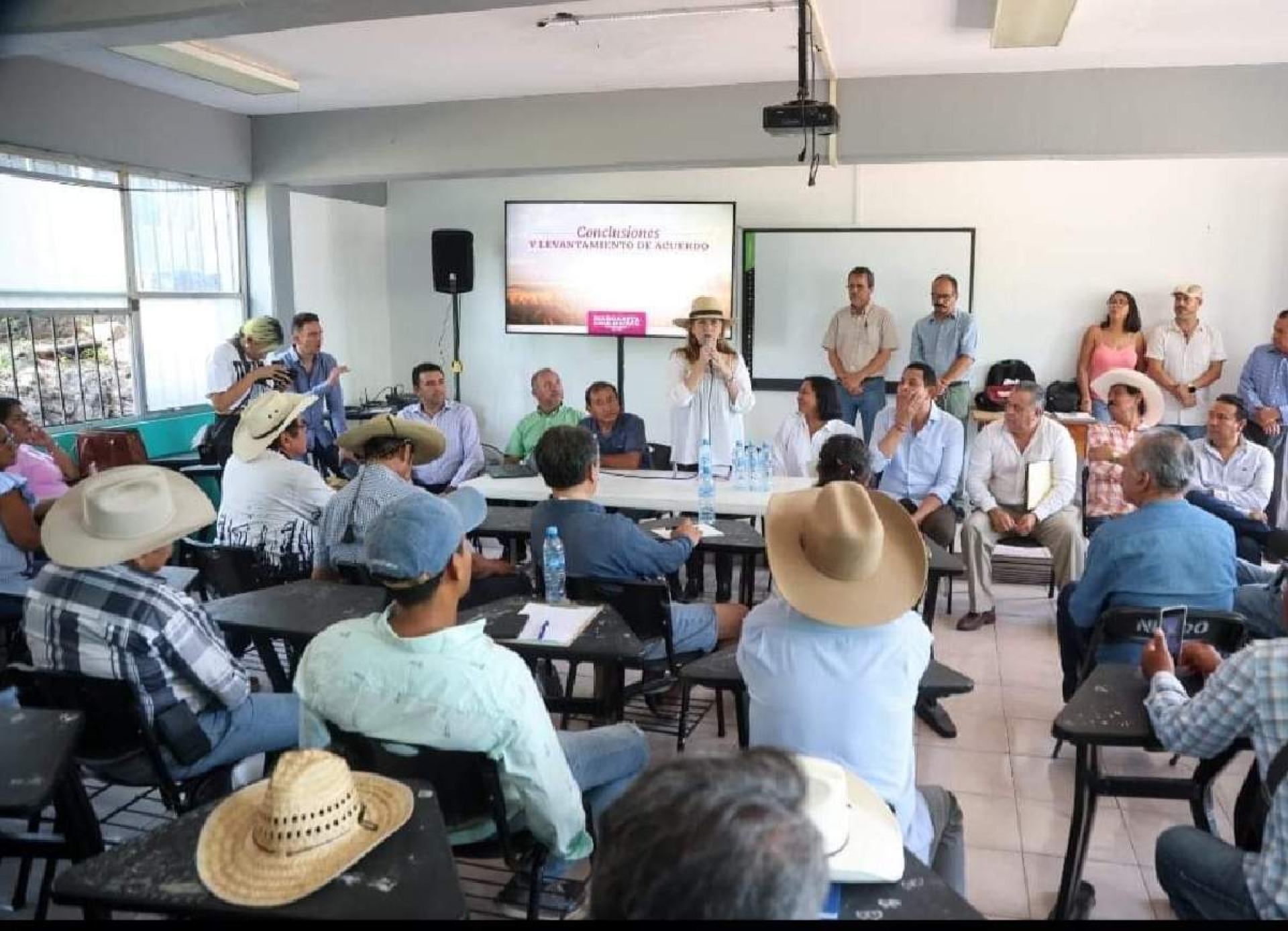 Solicitan apoyo para mejorar captación de agua en la presa de El Rodeo