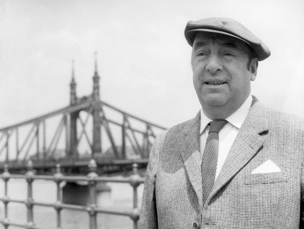 Película sobre Neruda rescata la dimensión humana del poeta