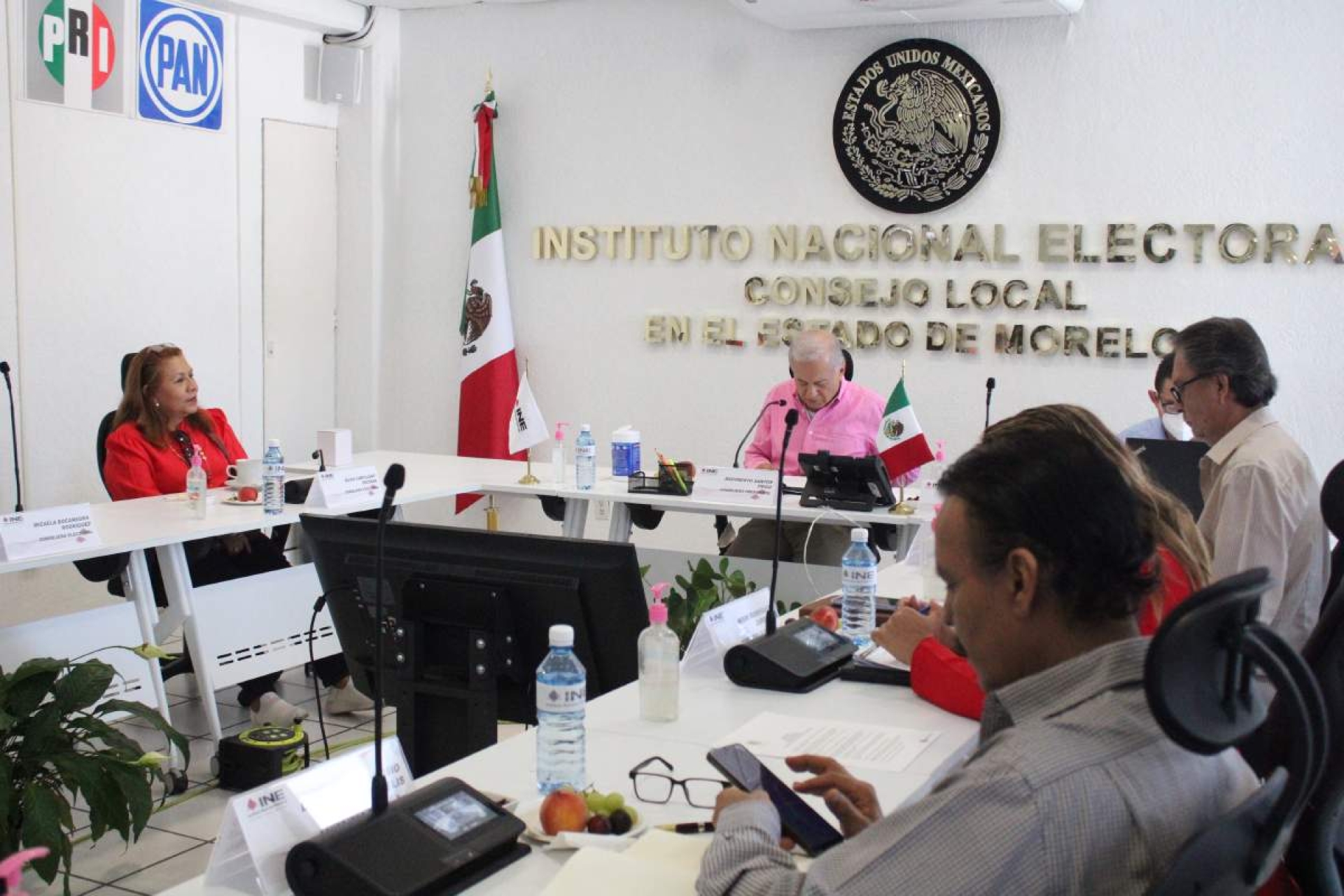 Empiezan las campañas federales