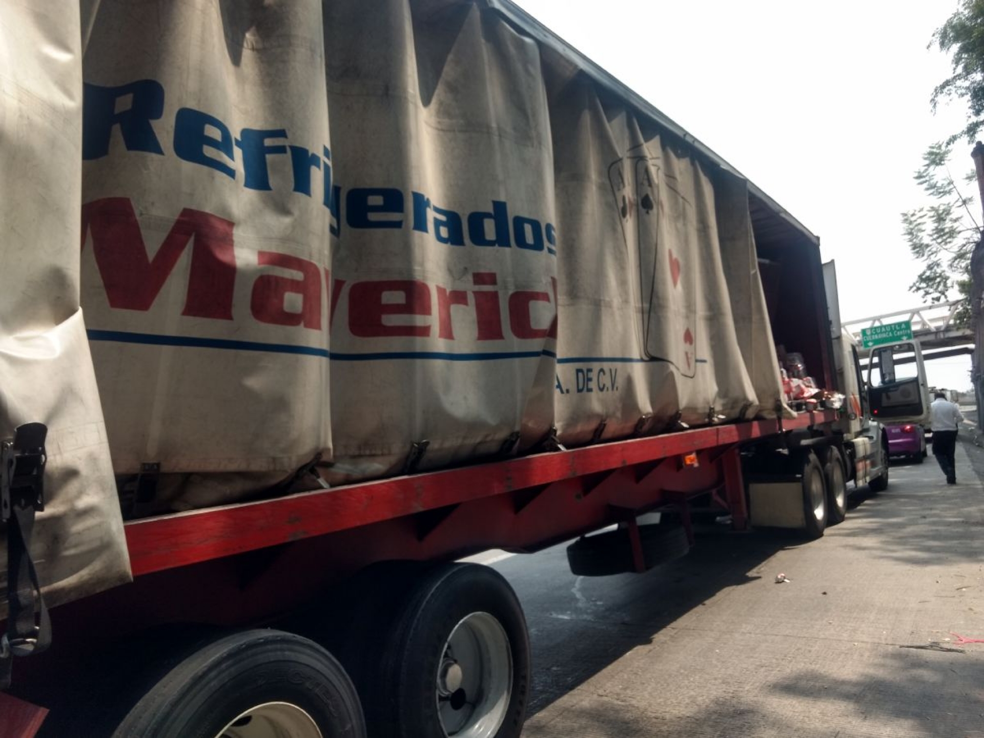 Se registra rapiña de cerveza en el Paso Exprés