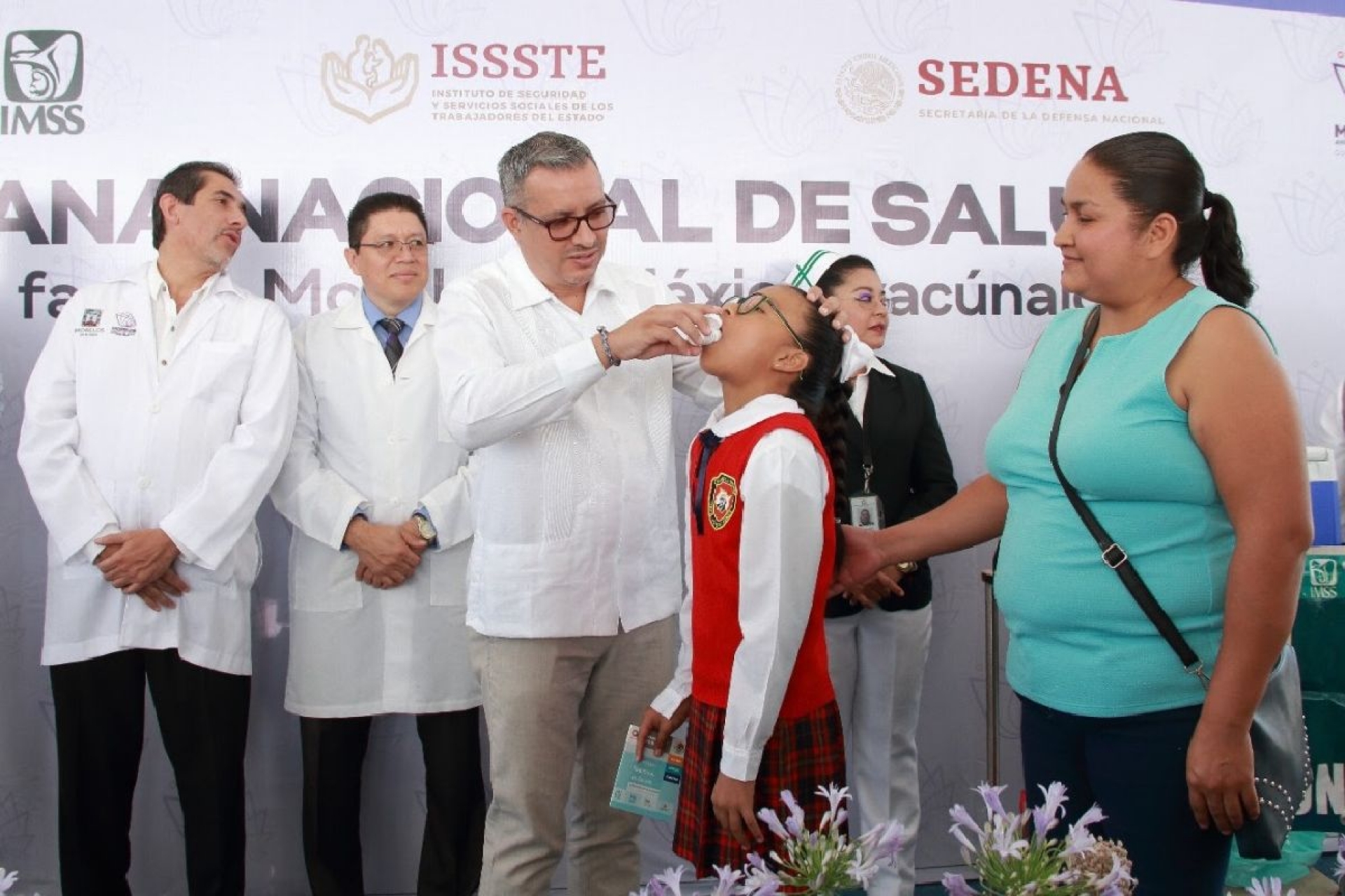 Aplicar 18 mil vacunas, meta de semana de salud