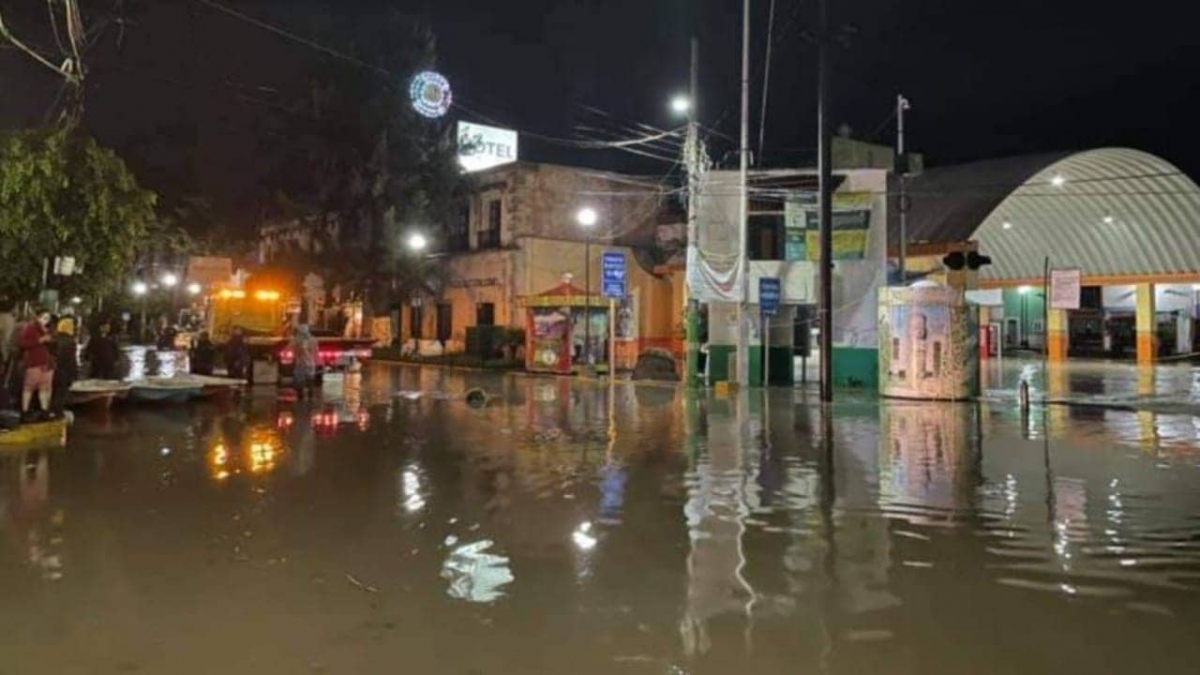 Activan plan DNIII por graves inundaciones en Tula, Hidalgo: AMLO