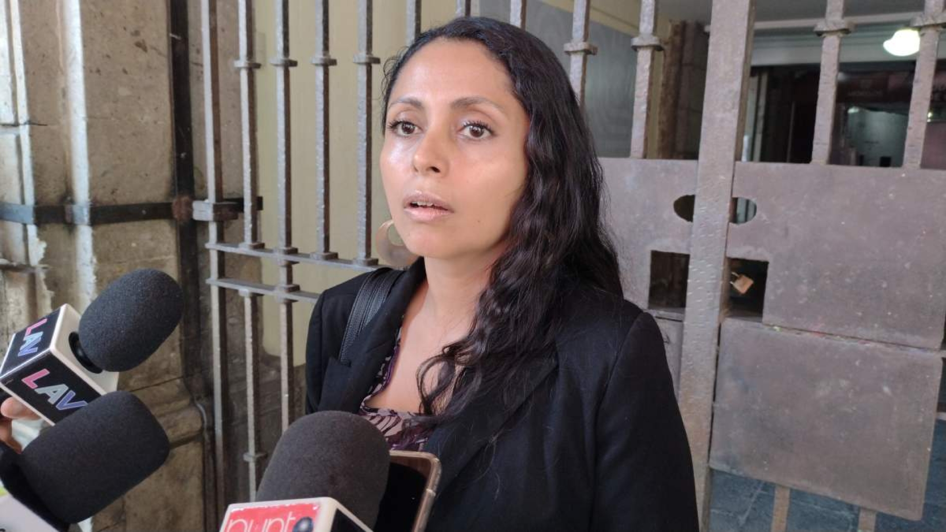 Llaman a evitar doble gasto en políticas para mujeres