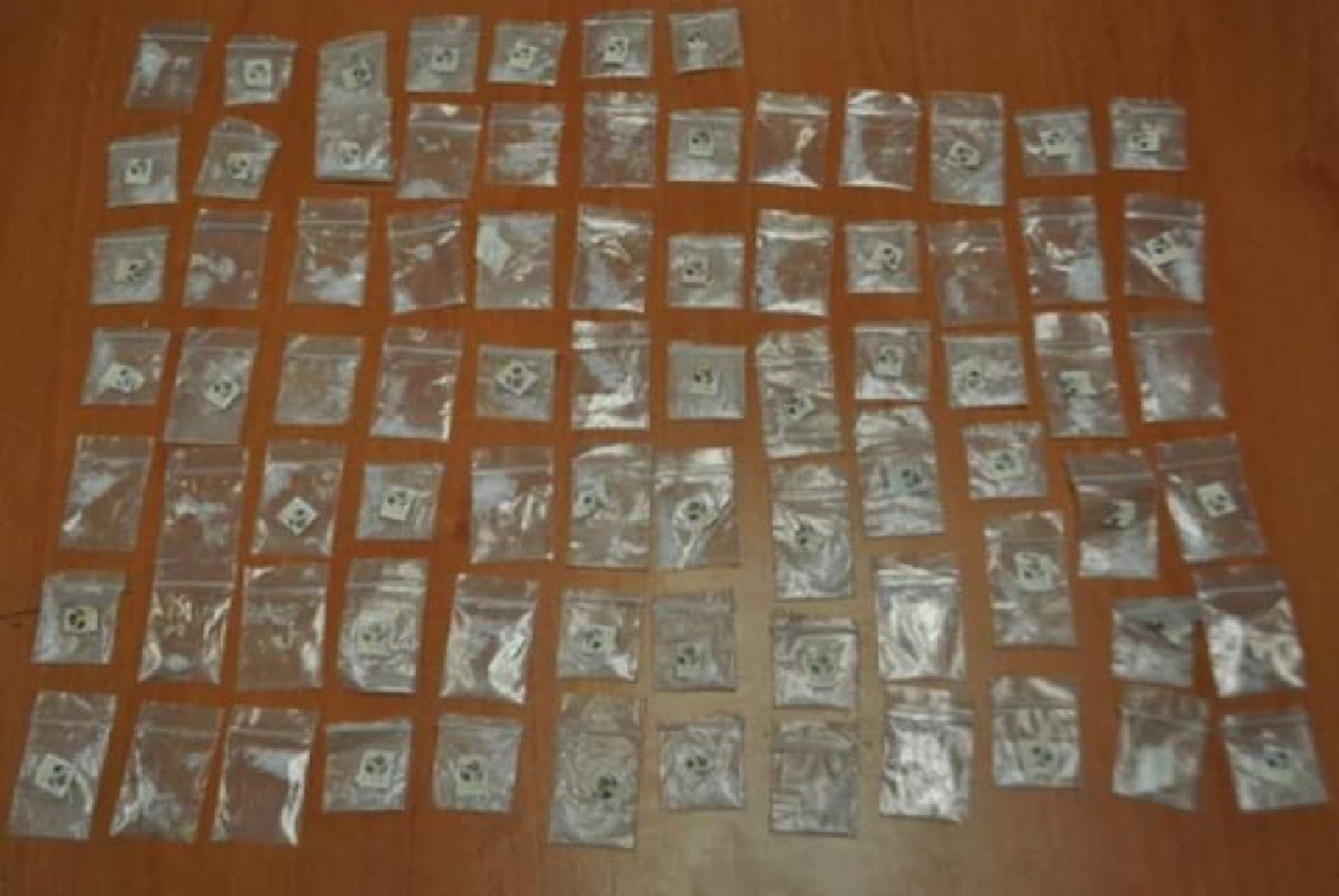 Atrapan a motociclista con 79 dosis de “cristal”