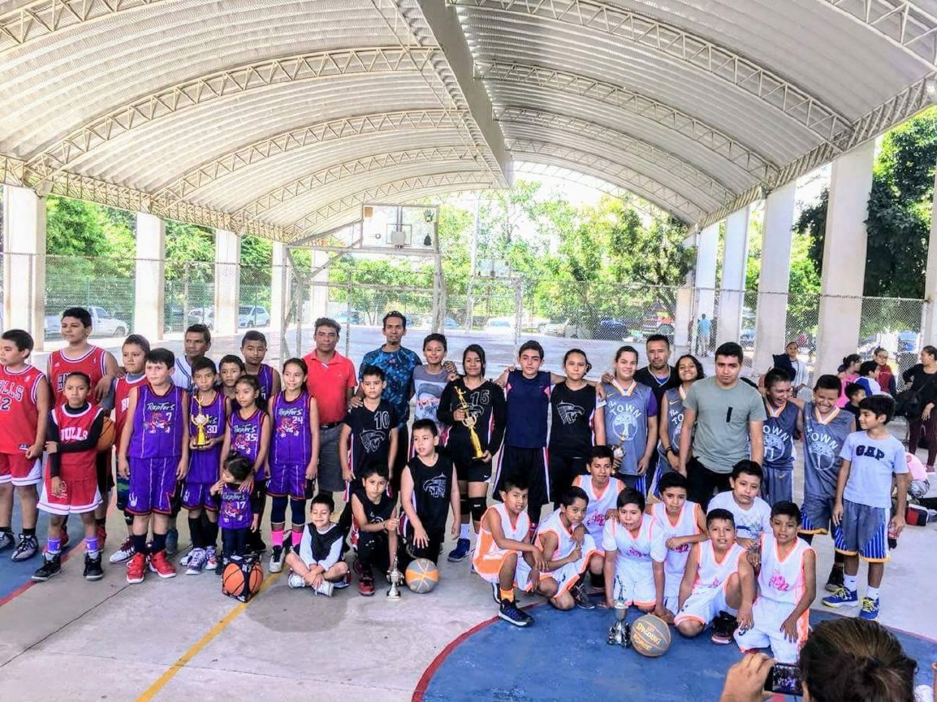 Gran cierre del torneo infantil de baloncesto de Jonacatepec