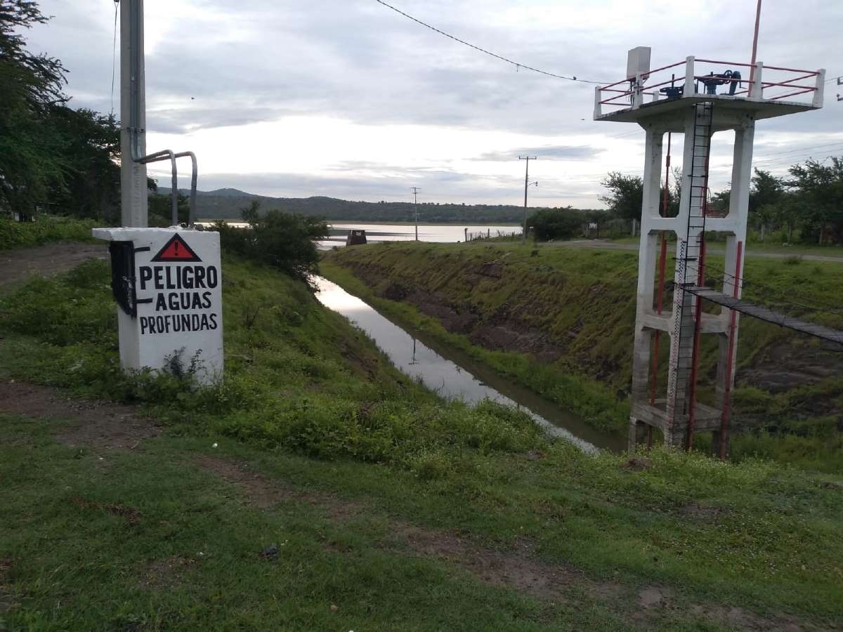 Colocan señalización en zonas de alto riesgo de la laguna de El Rodeo
