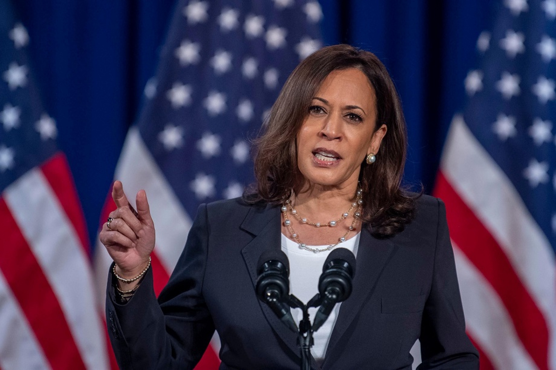 Senador Graham dice que el próximo juicio político puede ser contra Kamala Harris