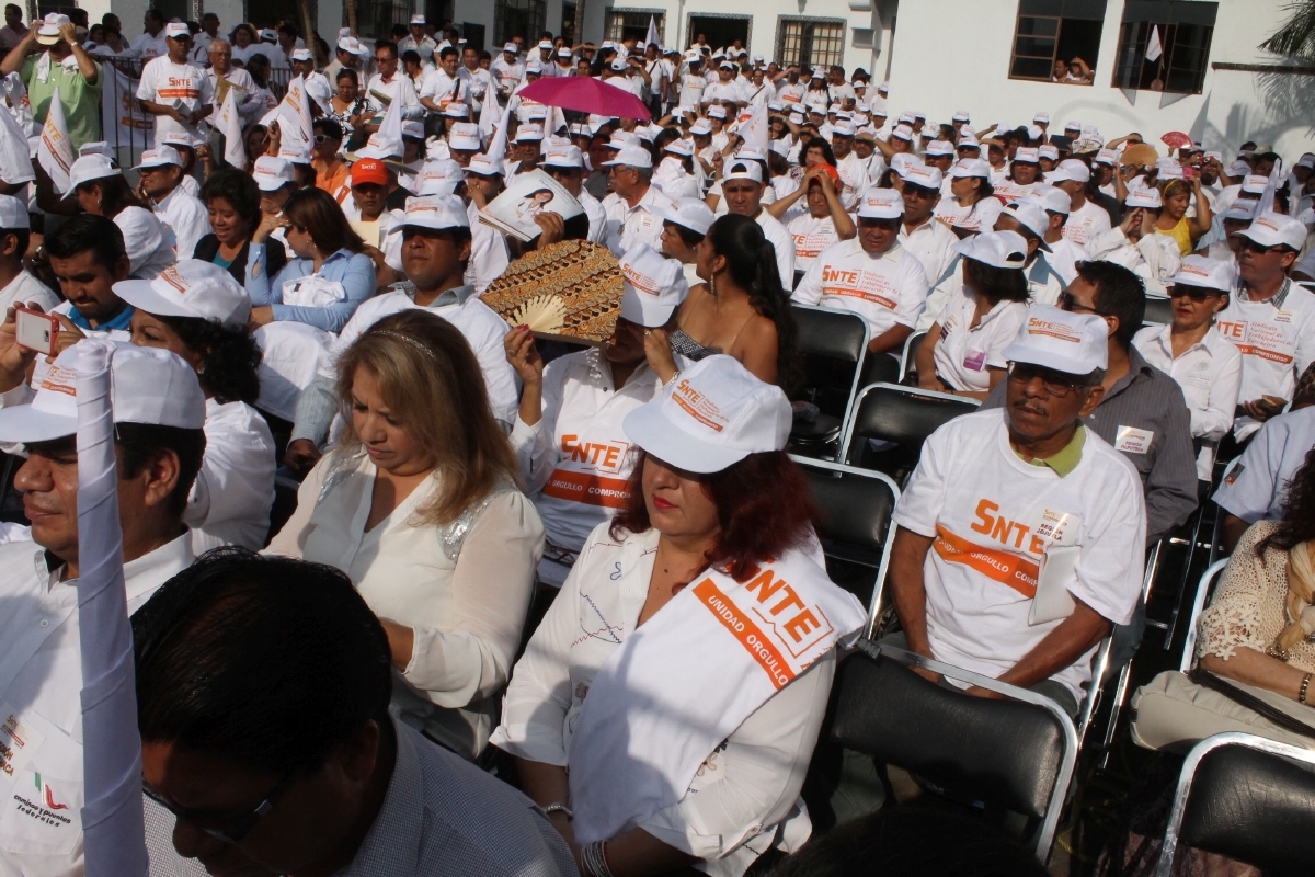 Conmemorará SNTE el centenario de la Constitución