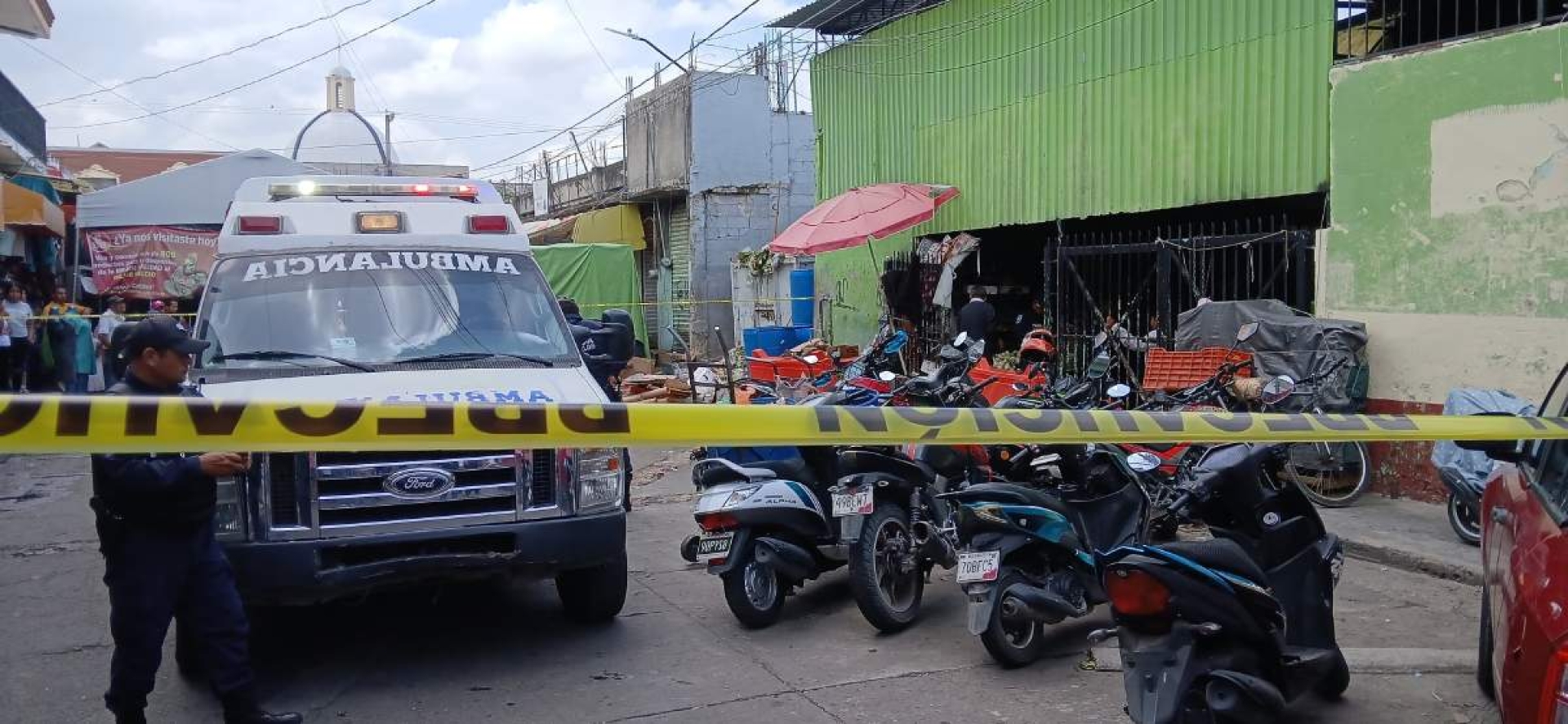 Ataque en mercado de Cuautla deja tres heridos