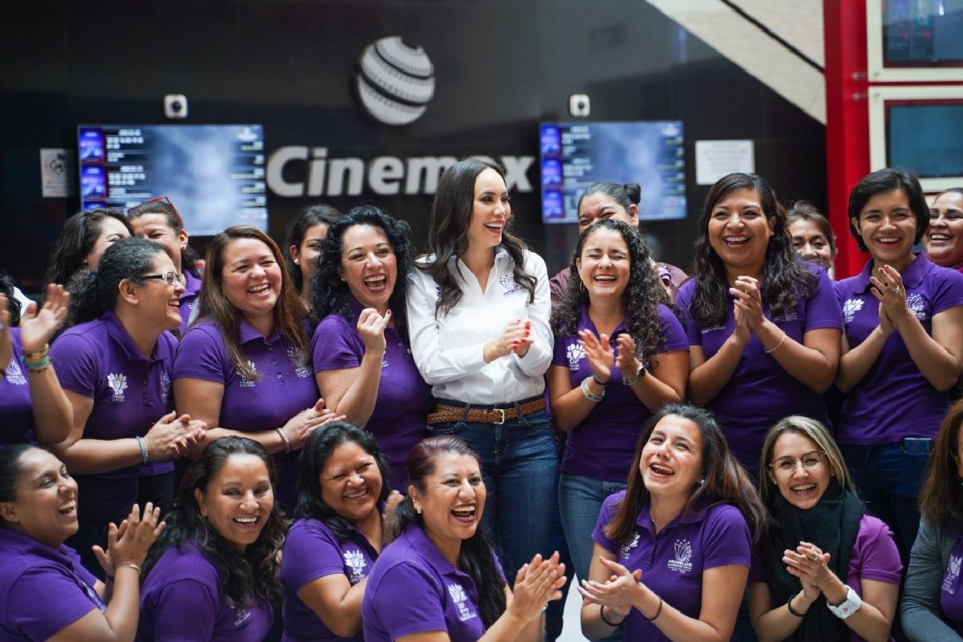 Reconoce Natália Rezende entrega de mujeres colaboradoras del DIF Morelos