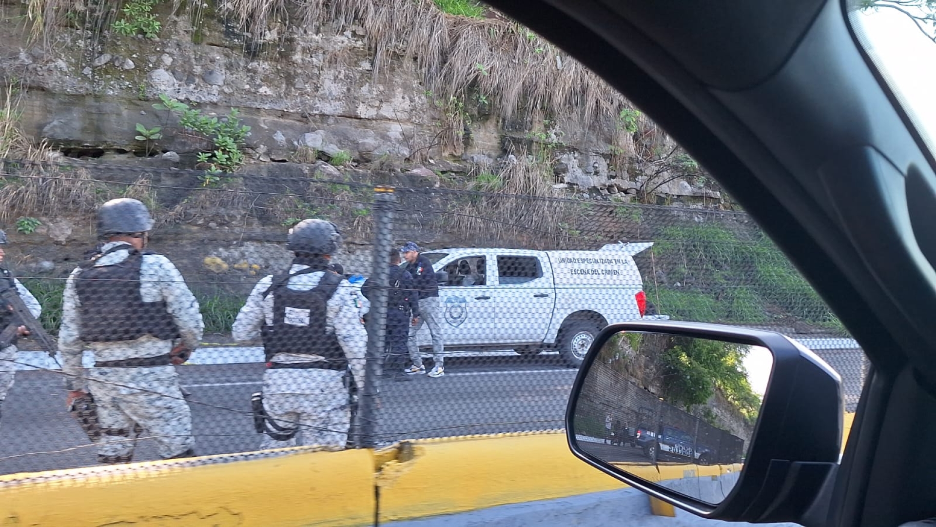Cierre temporal en autopista México-Acapulco, a la altura del 'puente sin fin'