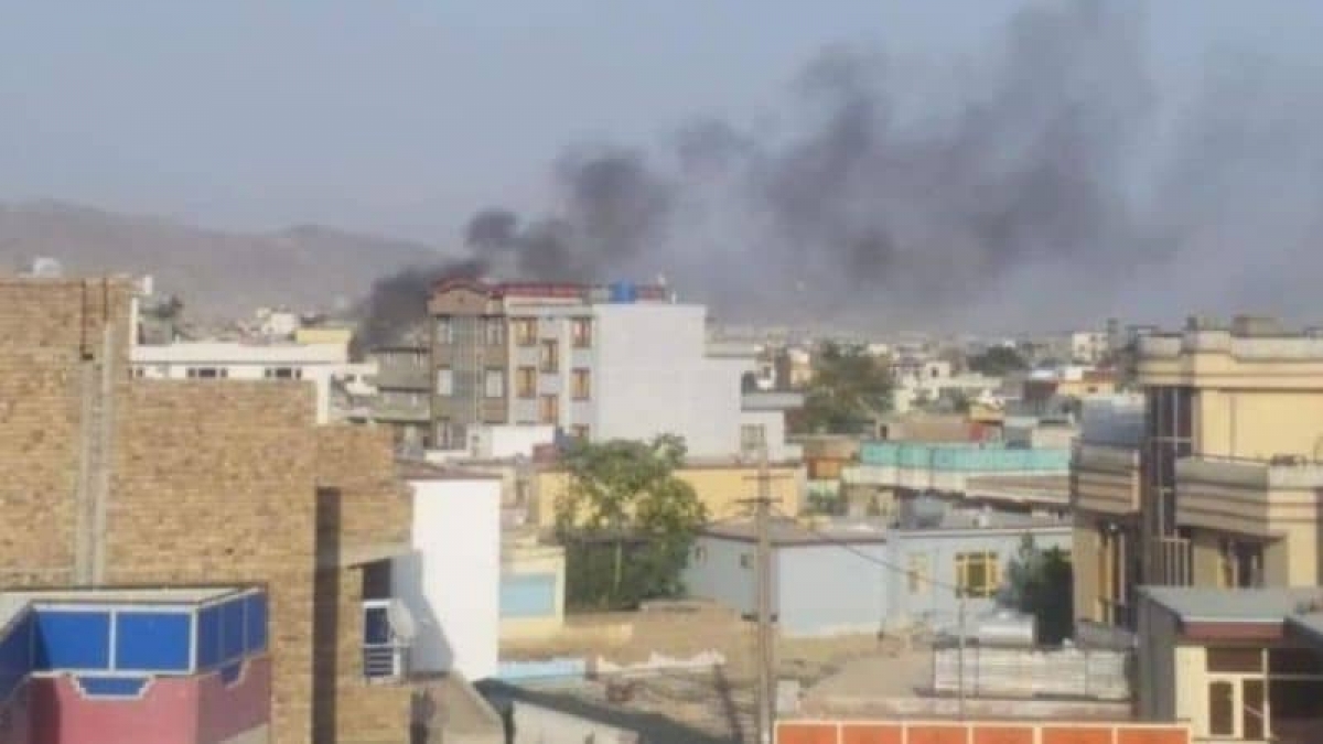 Registran explosiones por cohetes cerca del aeropuerto de Kabul
