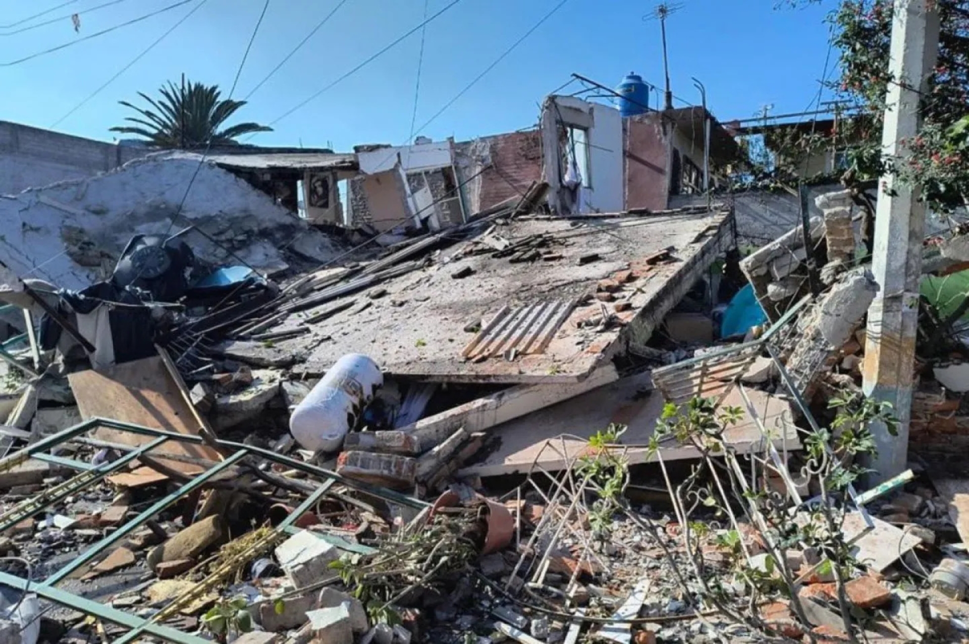 Edomex: explosión de gas en vivienda de Coacalco deja 12 heridos