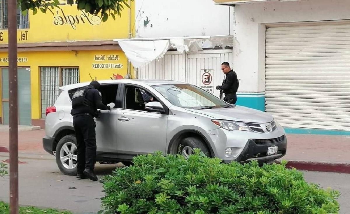 Balacera en Cuautla deja dos policías muertos