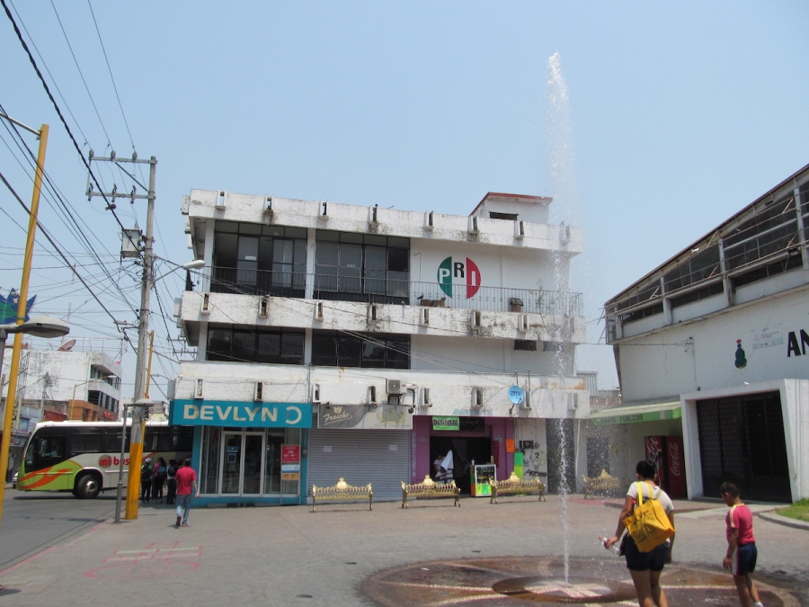 Sólo recibos presentó el PRI Jojutla como prueba de que el edificio que ocupa es suyo