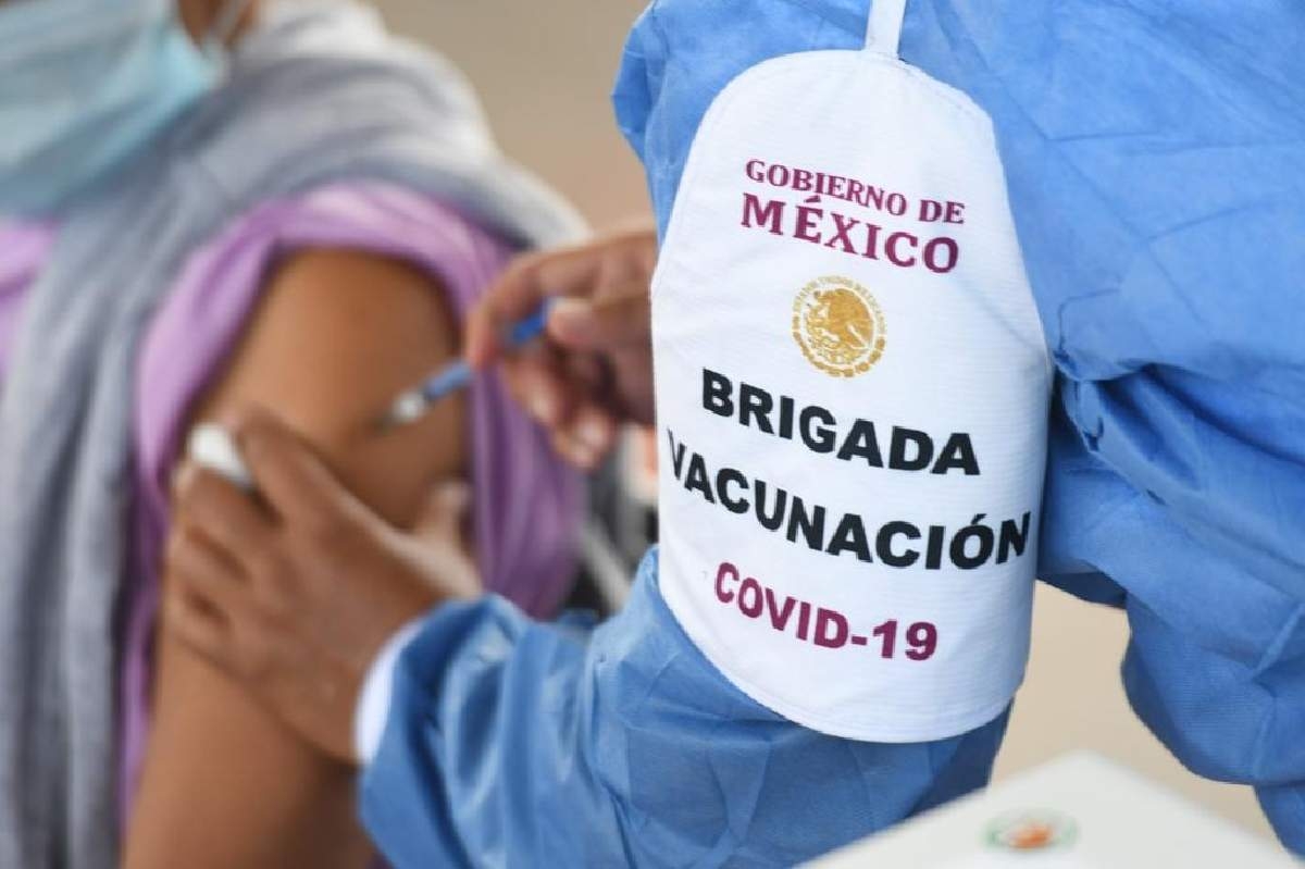 Listas, las vacunas para personas de 40 a 59 y adolescentes rezagados