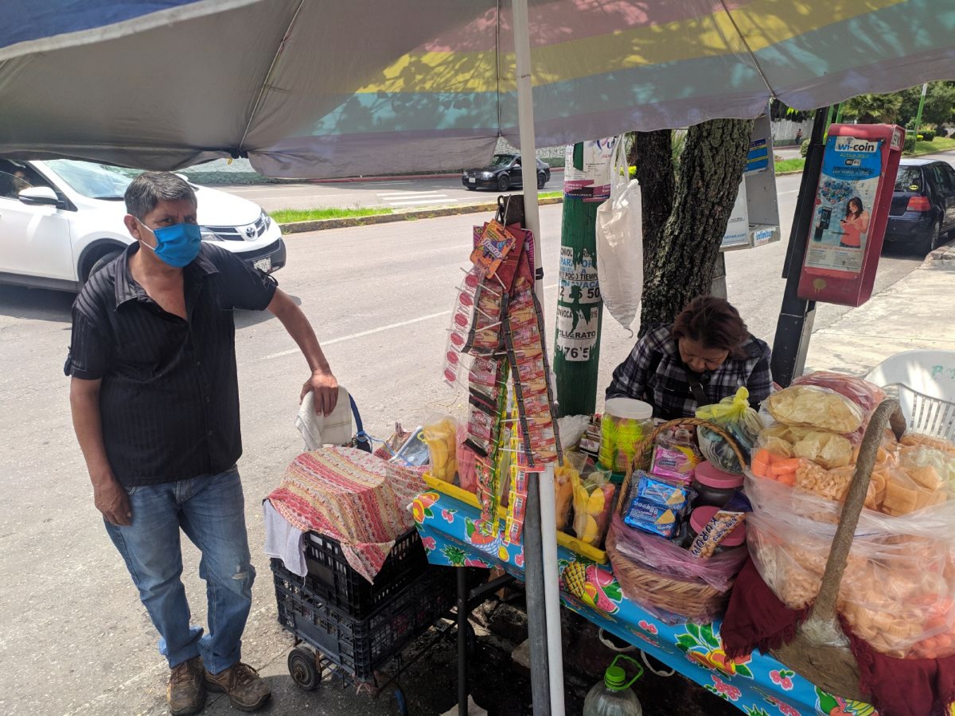 Dejó la venta de chicharrones por dos meses